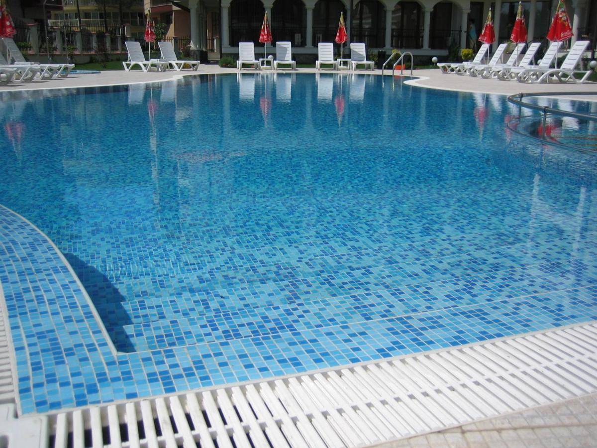 Chateau Del Mar Holiday Apartments Sluneční pobřeží Exteriér fotografie