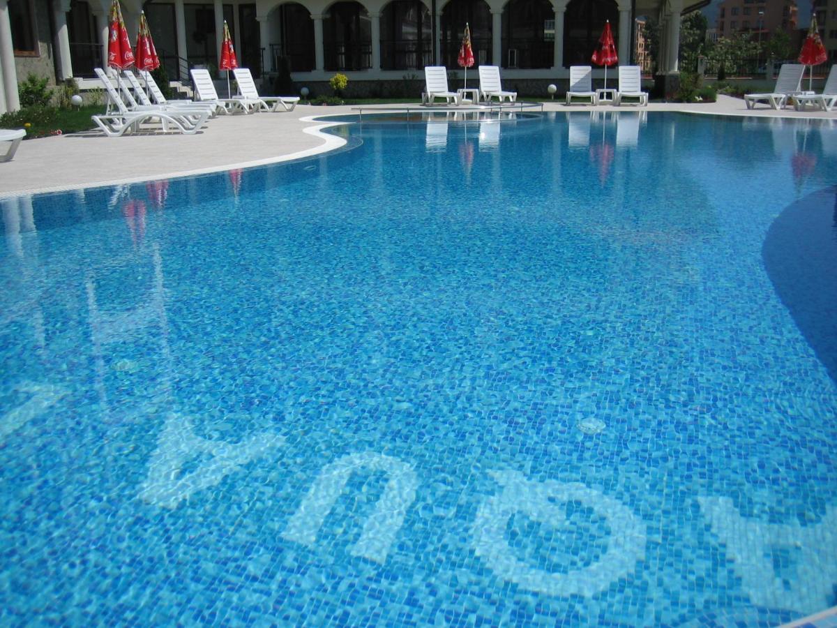 Chateau Del Mar Holiday Apartments Sluneční pobřeží Exteriér fotografie