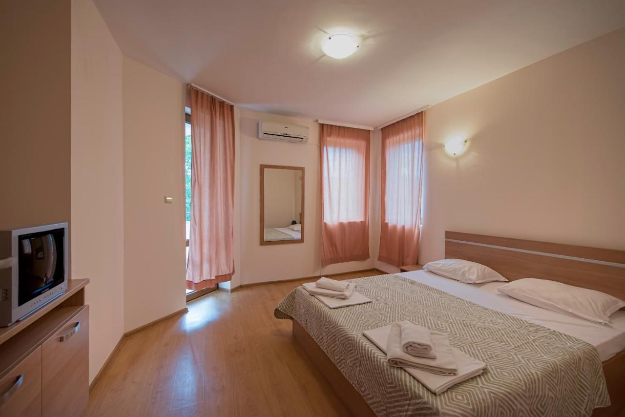 Chateau Del Mar Holiday Apartments Sluneční pobřeží Exteriér fotografie