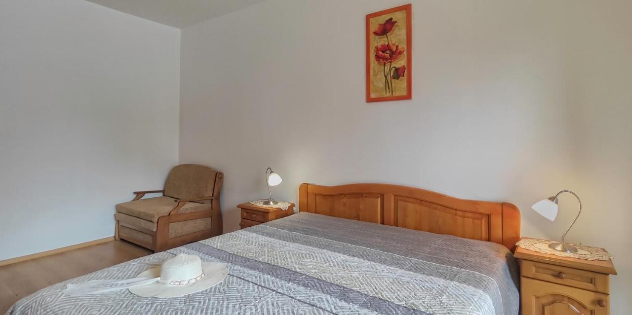 Chateau Del Mar Holiday Apartments Sluneční pobřeží Exteriér fotografie